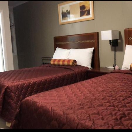 Traveller'S Motel Parry Sound Eksteriør billede